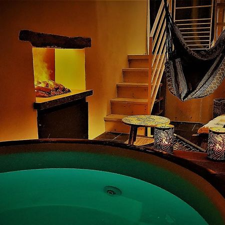 Au Vingtain - Appartement & Spa Atypique Brindas Eksteriør billede